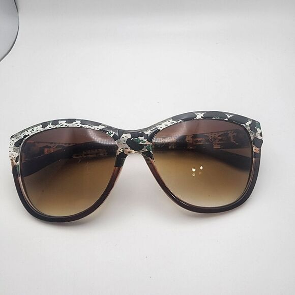 Steve Madden Brown & Animal Print Sunglasses
